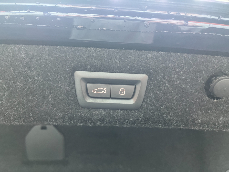 2023 BMW 5 Series €44950 2023 BMW 530E MSP 50TH ANNIVERSARY ED 2.0 AUTOMATIC / CRUISE CONTROL / 360° PARKING CAMERA / ELECTRIC MEMORY & HEATED SEATS / PADDLE SHIFTERS €44,950