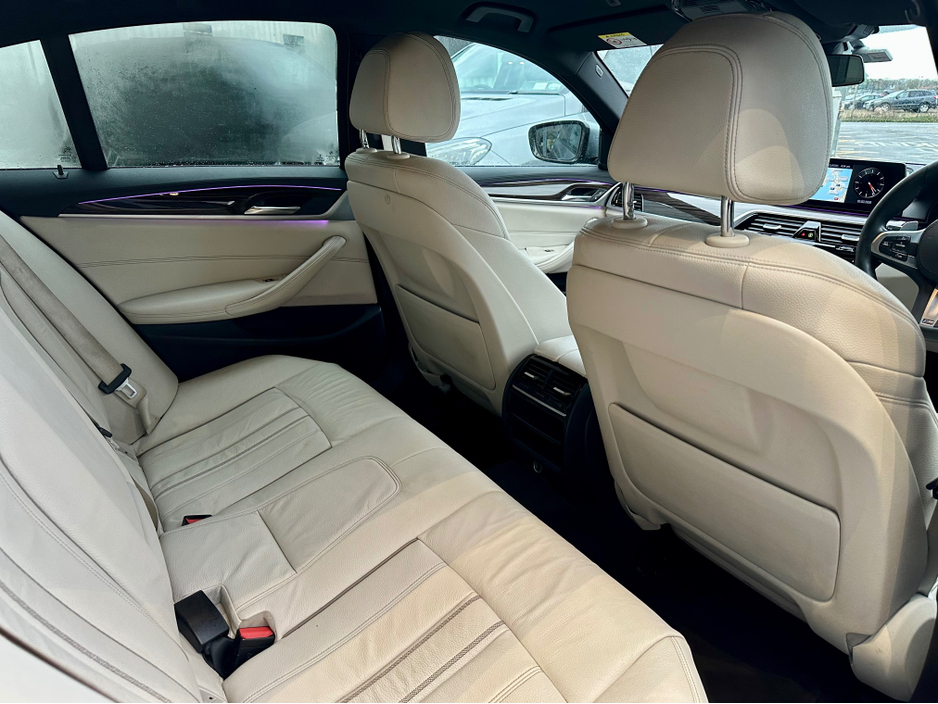 2017 BMW 5 Series M SPORT 4DR AUTO