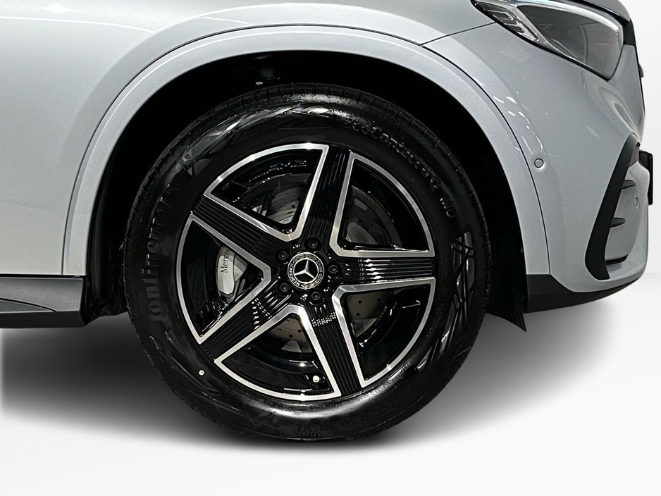 2026 Mercedes-Benz GLC Class 220d AMG 4Matic High spec demo - 19 Inch Alloys - Reversing Camera - Ambient Lighting - Sat Nav - Climate Control - Electric Heated Memory Seats - Cruise Control - Apple CarPlay/Android Auto €85,950