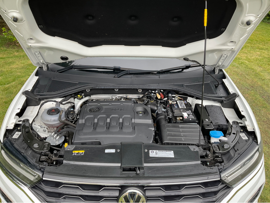 2019 Volkswagen T-Roc - image 16