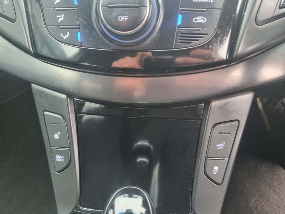 2015 Hyundai i40 - image 10