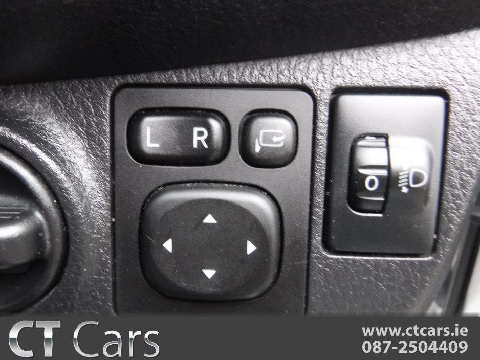 2018 Toyota Yaris VITZ 1.5 AUTO HYBRID LOW MILEAGE €11,950