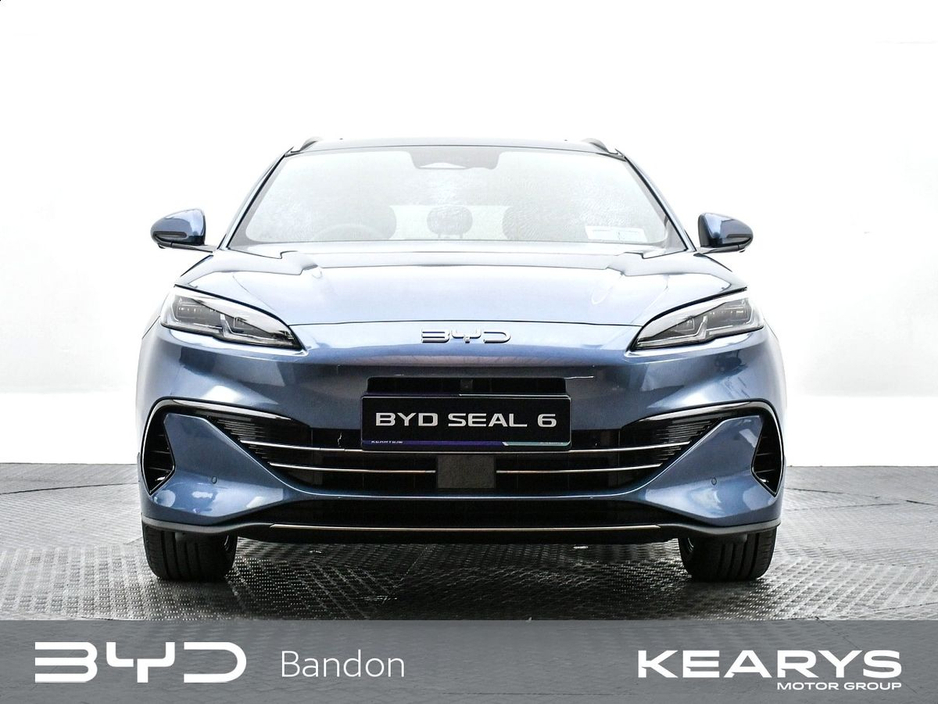 2026 BYD Seal 6 - image 6