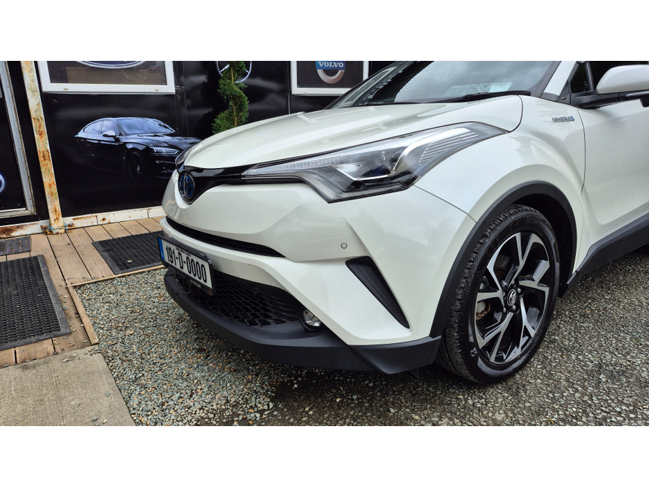 2019 Toyota C-HR - image 7