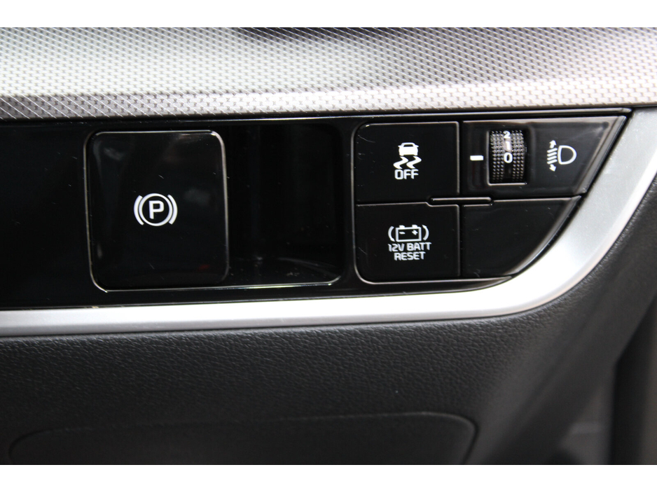 2024 Kia Sportage - image 26