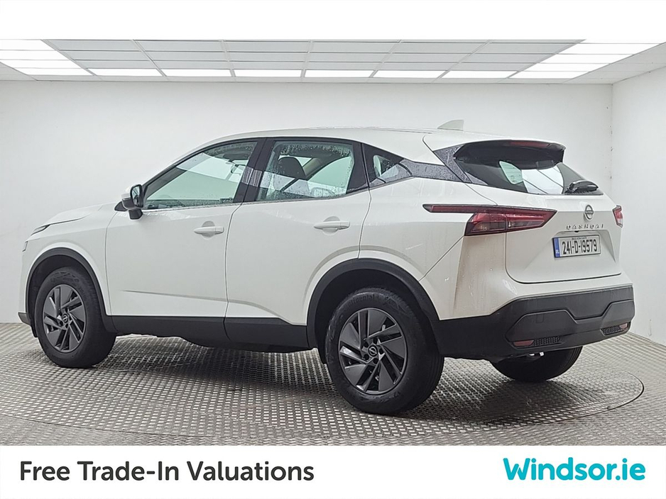 2024 Nissan Qashqai - image 2