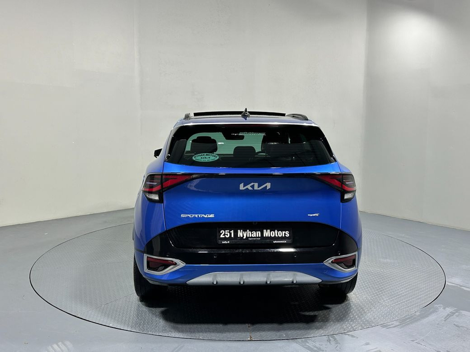 2025 Kia Sportage - image 6