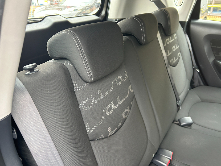 2012 Kia Soul - image 8