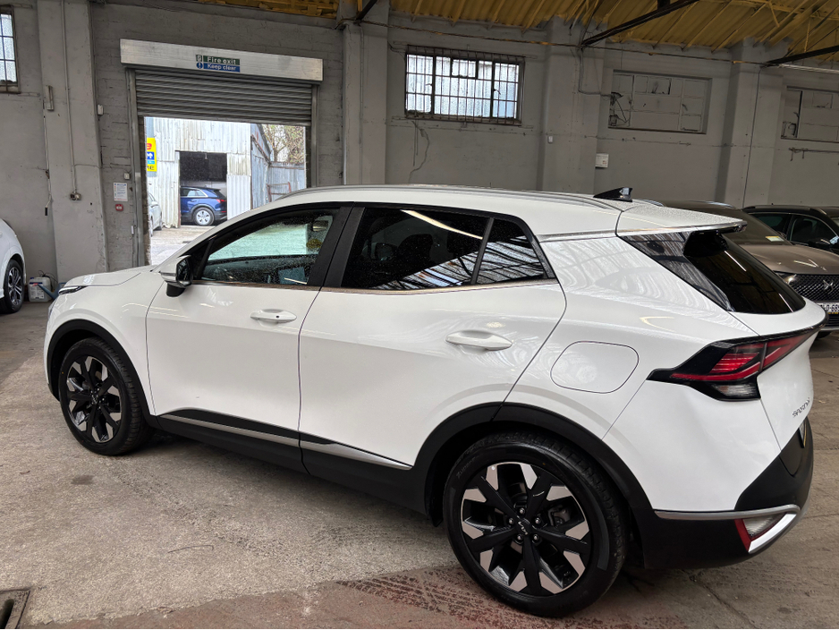 2023 Kia Sportage - image 15