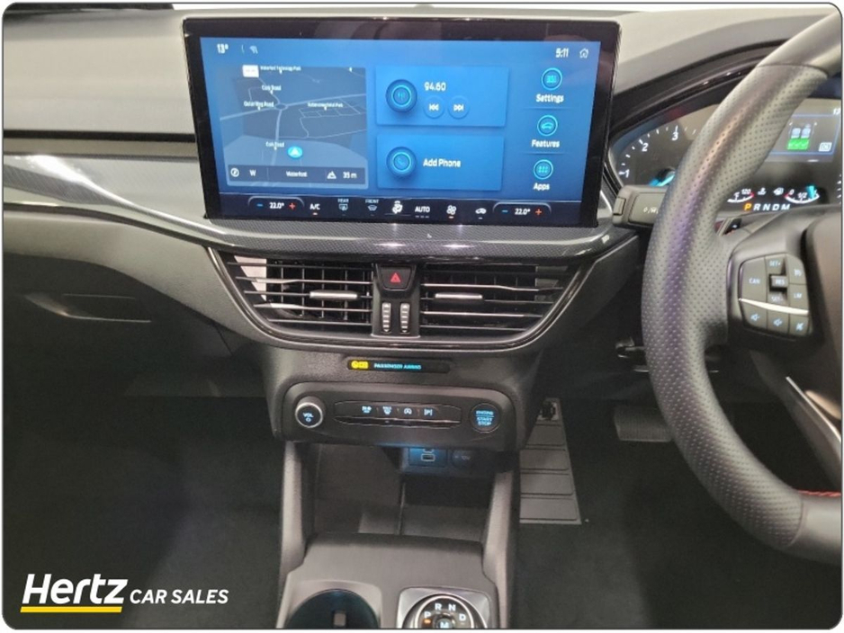 2023 Ford Focus - image 14