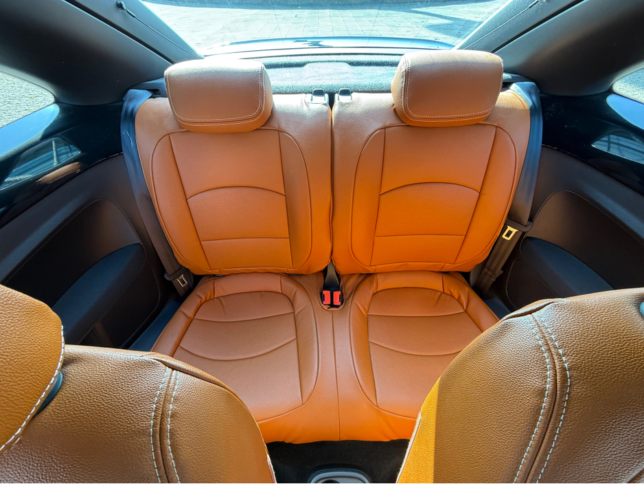 2017 Volkswagen Beetle - image 14