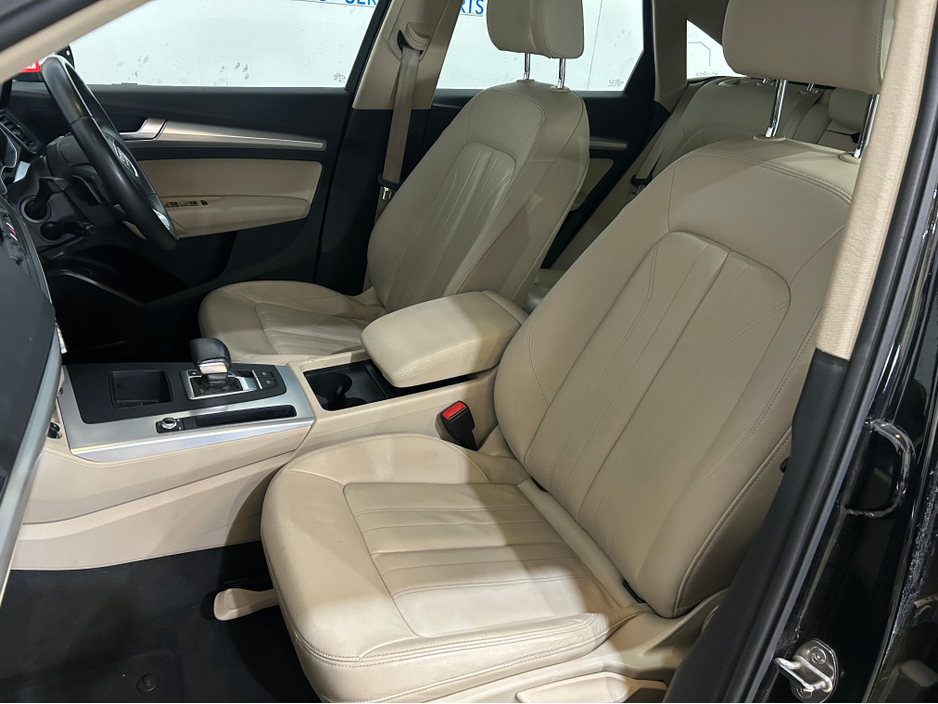 2021 Audi Q5 - image 8