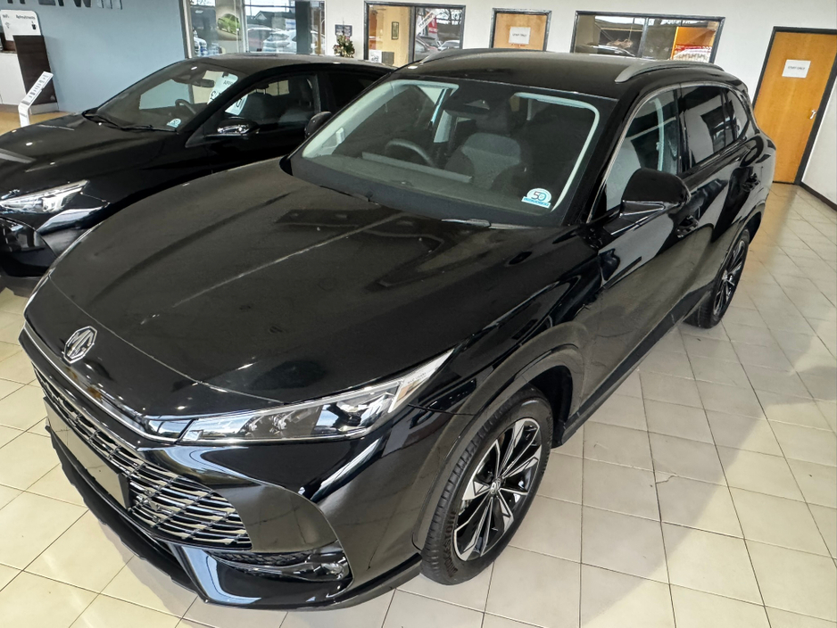 2025 MG HS - image 9