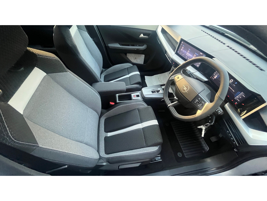 2026 Opel Frontera - image 10