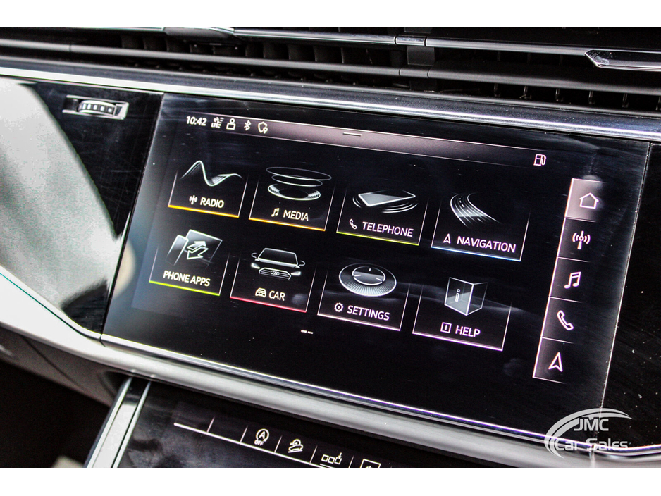 2020 Audi Q7 - image 27