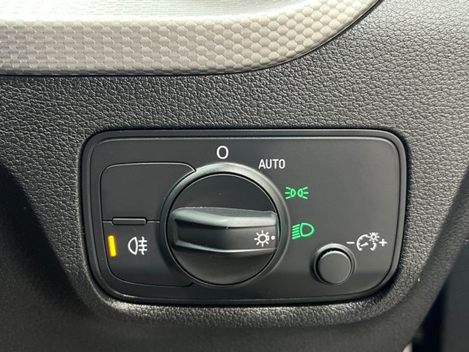 2022 Audi Q2 - image 35