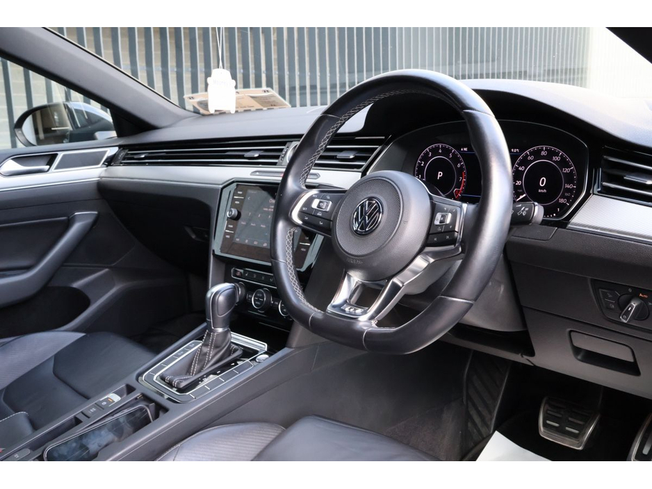 2018 Volkswagen Arteon - image 9