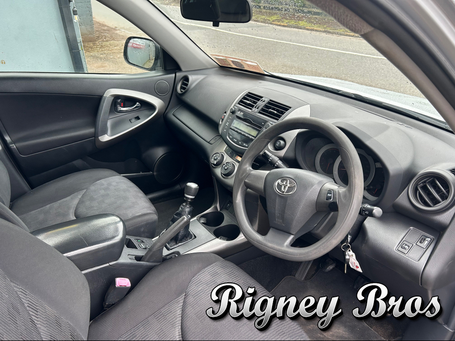 2010 Toyota Rav4 RAV4 2.2 D-4D 4X4 LUNA '10 4DR €6,500