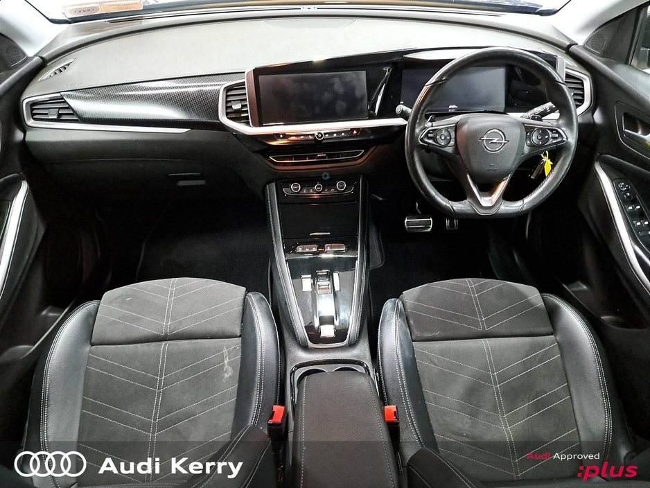 2024 Opel Grandland X - image 12