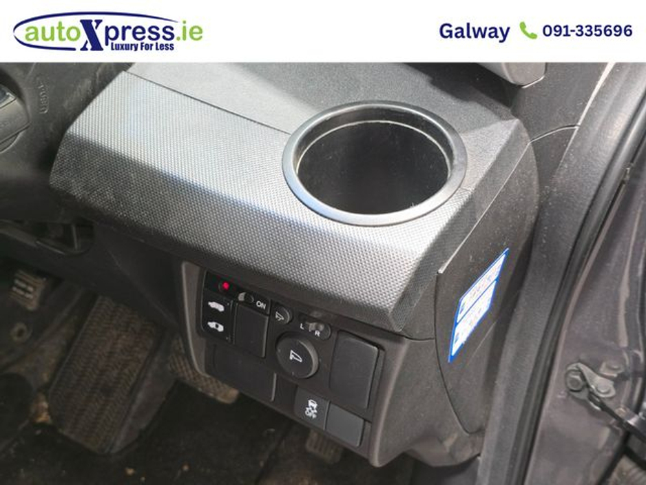 2016 Honda Freed 7 SEATER 1.5 Petrol Auto, Reversing camera €13,495