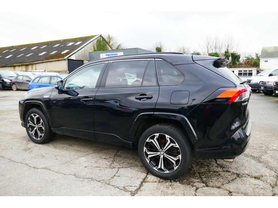 2021 Suzuki SX4 ACROSS 2.5 E FOUR 302PS PHEV (2YRS NCT) €34,000