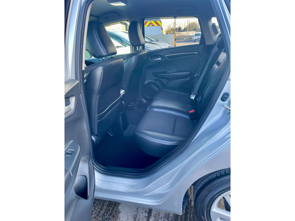 2014 Honda Fit  €8,999