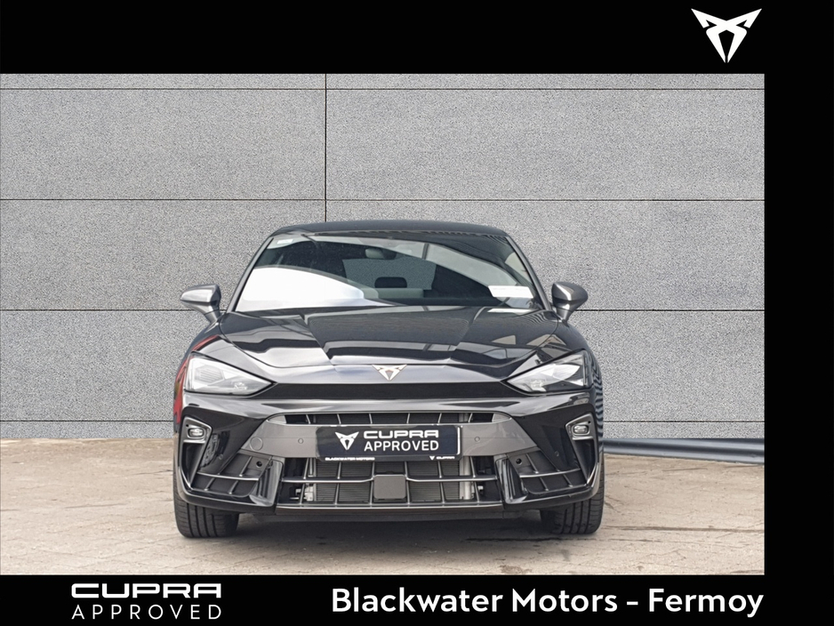 2025 Cupra Leon - image 2