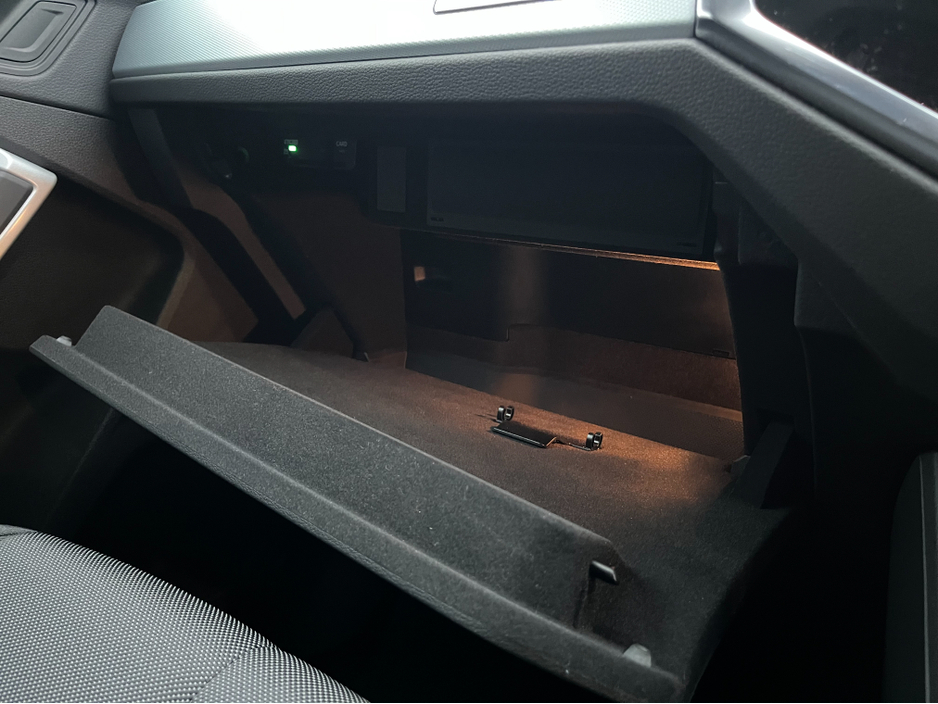 2024 Audi Q3 2024 AUDI Q3 SB 35TDI QUATTRO ADVANCE 2.0 AUTOMATIC / CRUISE CONTROL / 360° PARKING CAMERA / ELECTRIC HEATED SEATS / APPLE CARPLAY