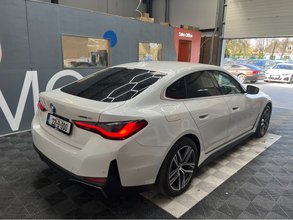 2022 BMW i4 - image 2