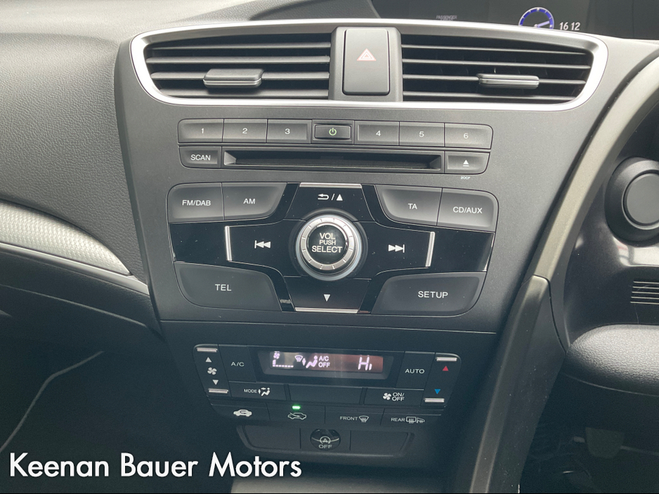 2015 Peugeot 508 - image 12