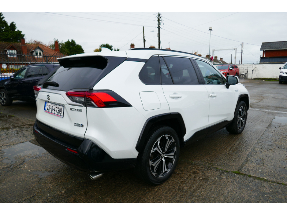 2023 Toyota Rav4 ACROSS 2.5 E FOUR 302PS PHEV €38,000
