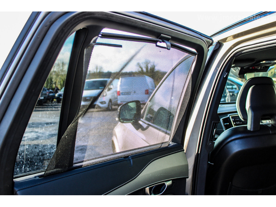 2021 Volvo XC90 RECHARGE PHEV T8 (390hp) R-Design AWD €49,995