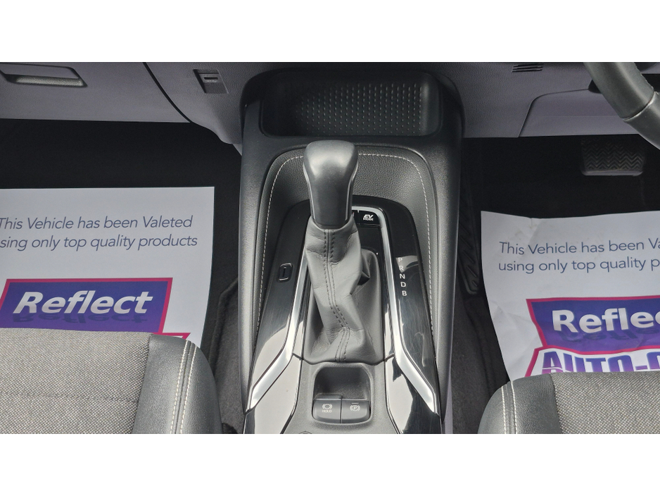 2021 Toyota Corolla - image 16