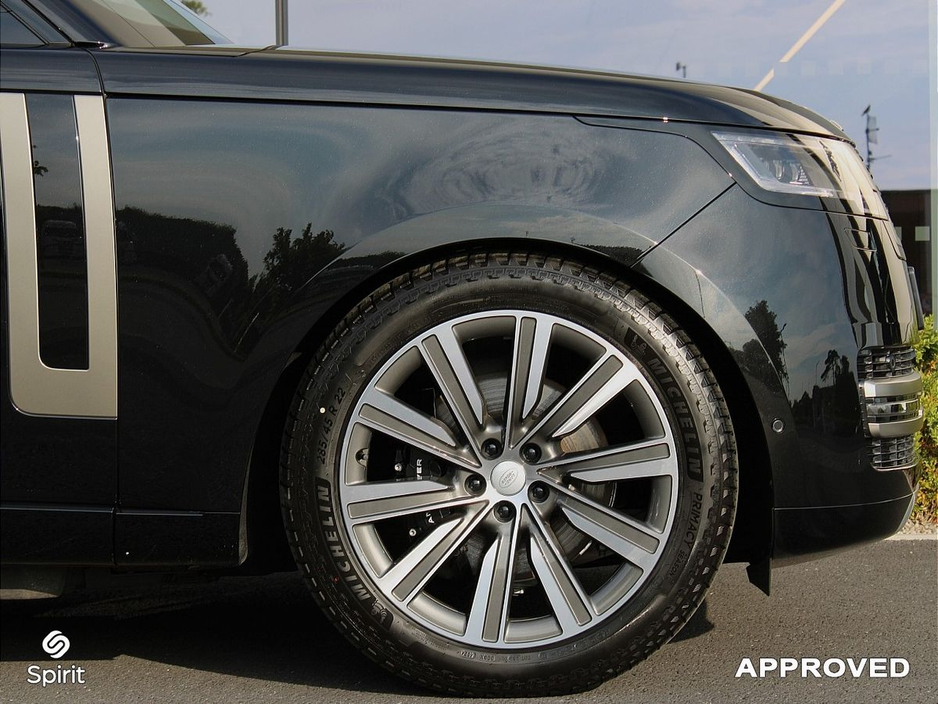 2026 Land Rover Range Rover 3.0 460PS Petrol Plug In Hybrid HSE €163,630