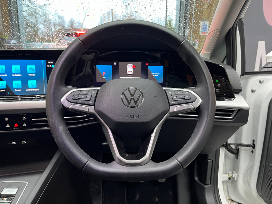2024 Volkswagen Golf €32950 2024 VOLKSWAGEN GOLF 2.0 TDI ACTIVE ADVANCE PLATINUM ED 2.0 AUTOMATIC / CRUISE CONTROL / REVERSE CAMERA / HEATED SEATS / AMBIENT LIGHTS €32,950