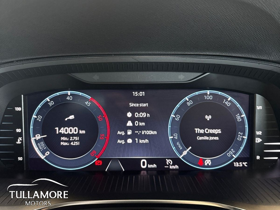 2024 Skoda Octavia - image 10