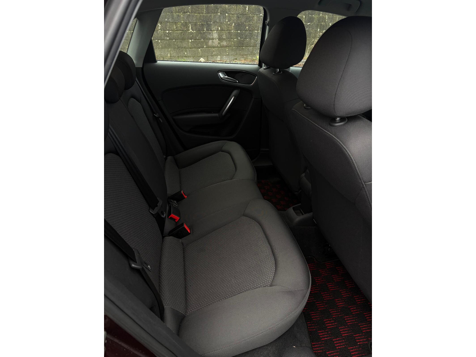 2014 Audi A1 - image 12