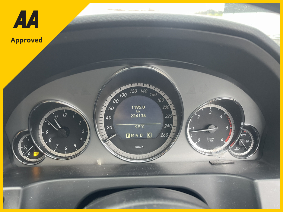 2010 Mercedes-Benz E Class E-COUPE CDI BLUE EFFICIENCY AUTO AVANTGARDE COUPE 2DR €7,500