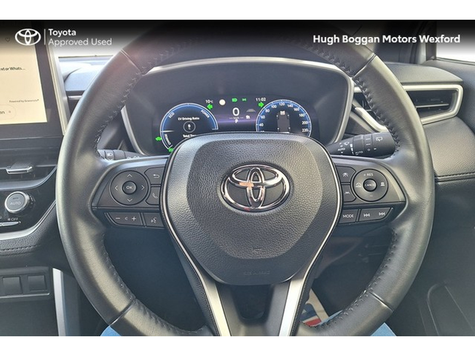 2023 Toyota Corolla Cross - image 16