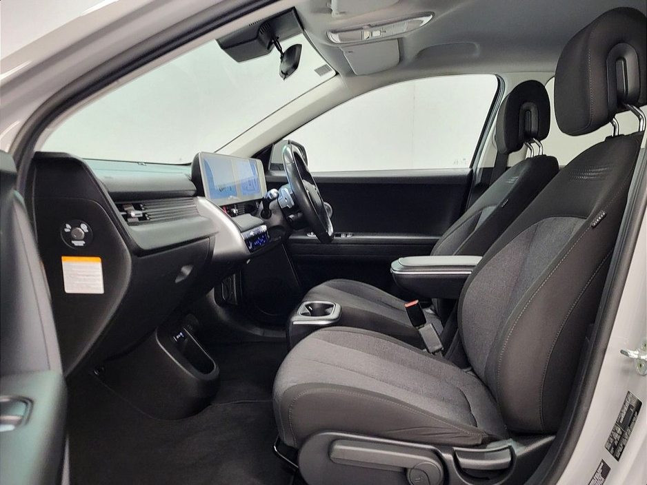 2022 Hyundai Ioniq 5 - image 7
