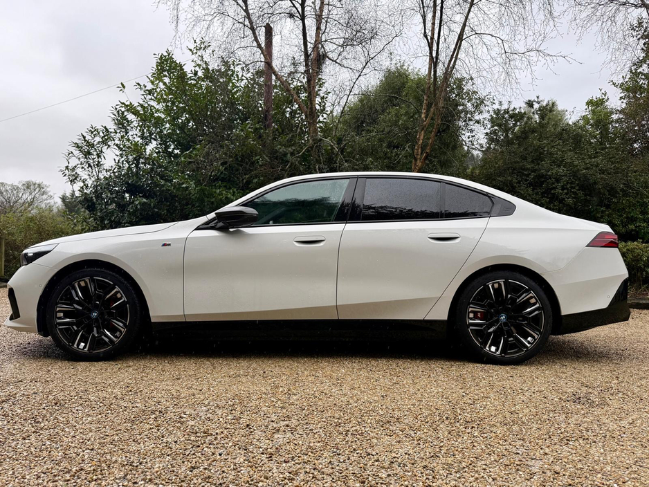 2024 BMW i5 M60 XDRIVE €76,950