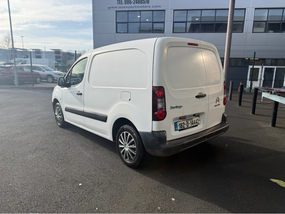 2018 Citroen Berlingo - image 4