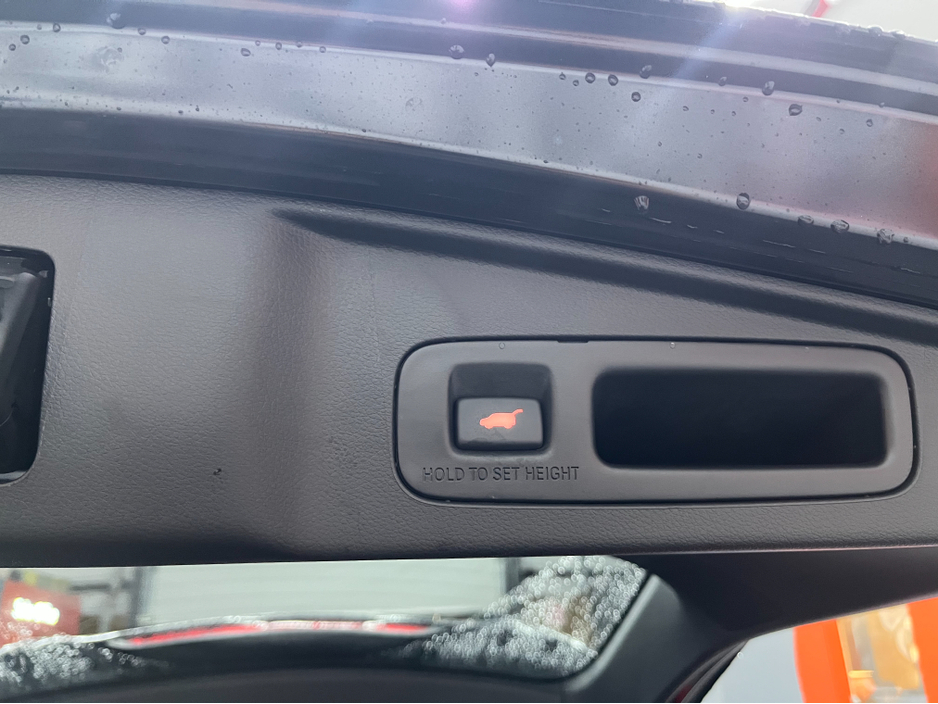 2020 Honda CR-V €29950 2020 HONDA CR-V HEV EX MASTERPIECE 2.0 AUTOMATIC / CRUISE CONTROL /REVERSE CAMERA / ELECTRIC MEMORY & HEATED SEATS / PANORAMIC SUNROOF / HEATED REAR SEATS / PADDLE SHIFTERS €29,950