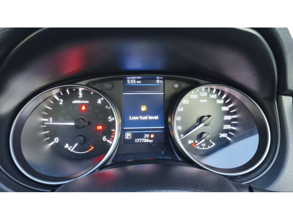 2019 Nissan Qashqai - image 21