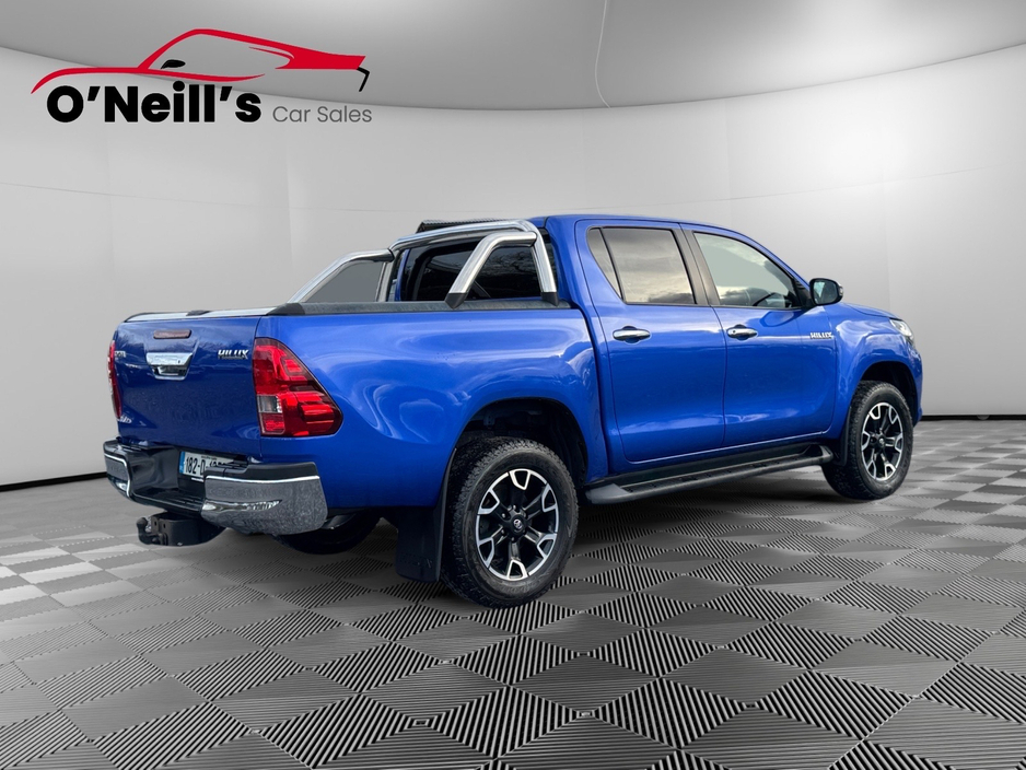 2018 Toyota Hilux - image 3