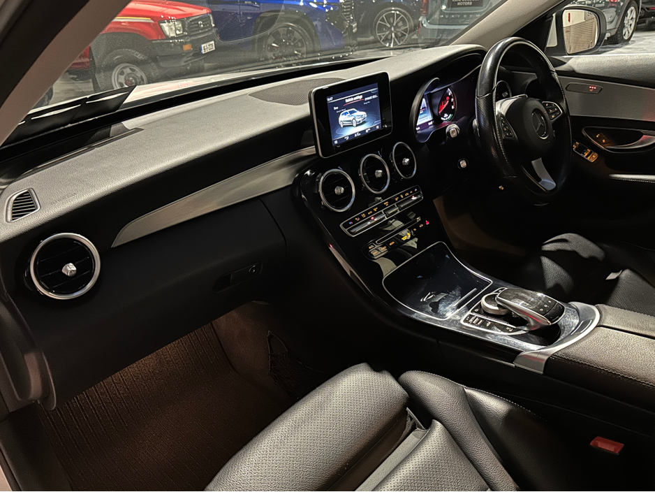 2016 Mercedes-Benz C Class - image 20