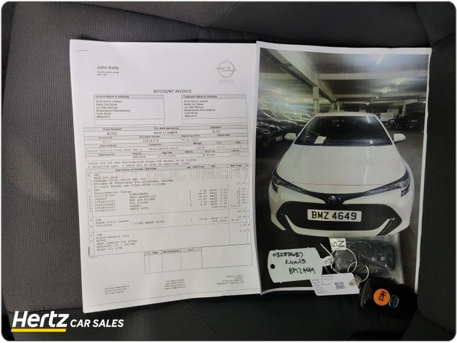 2023 Toyota Corolla - image 21