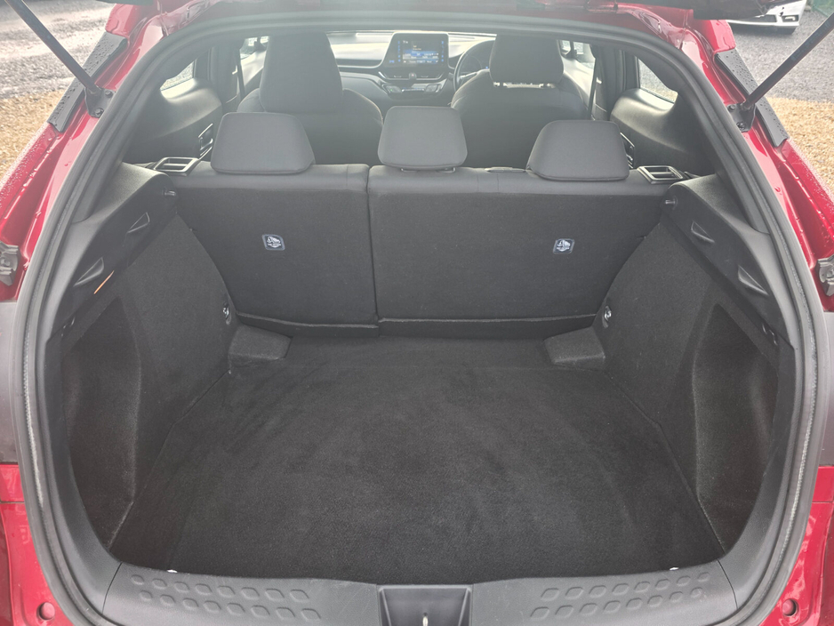 2017 Toyota C-HR - image 6