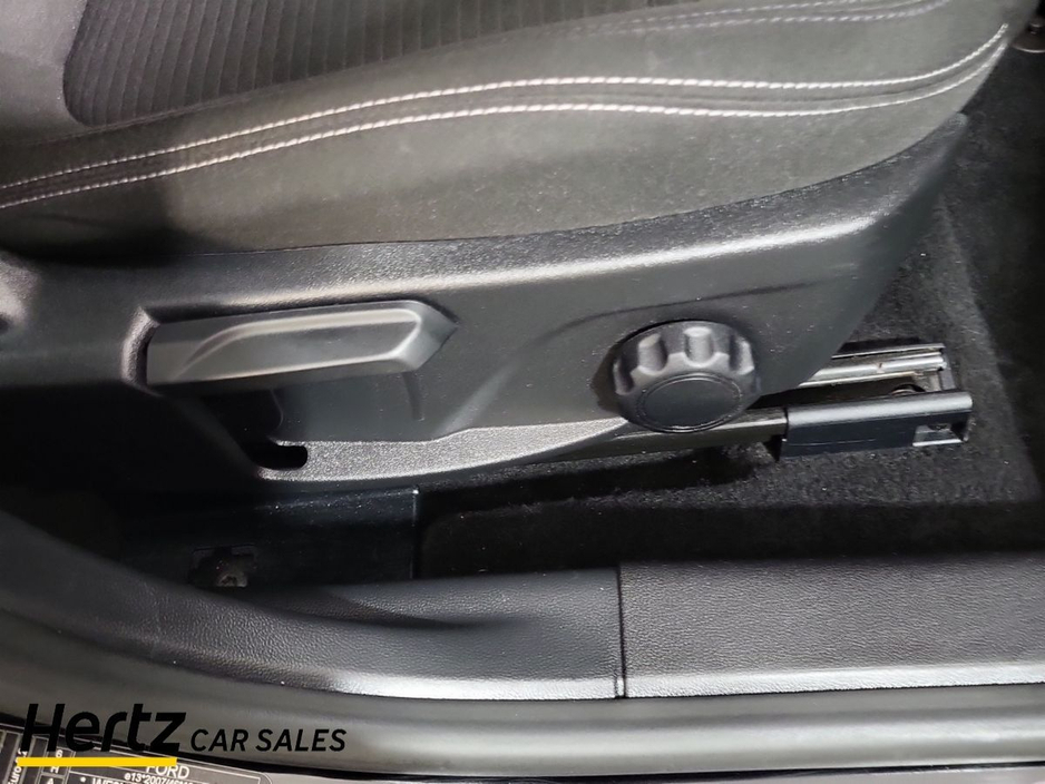 2023 Ford Focus - image 18