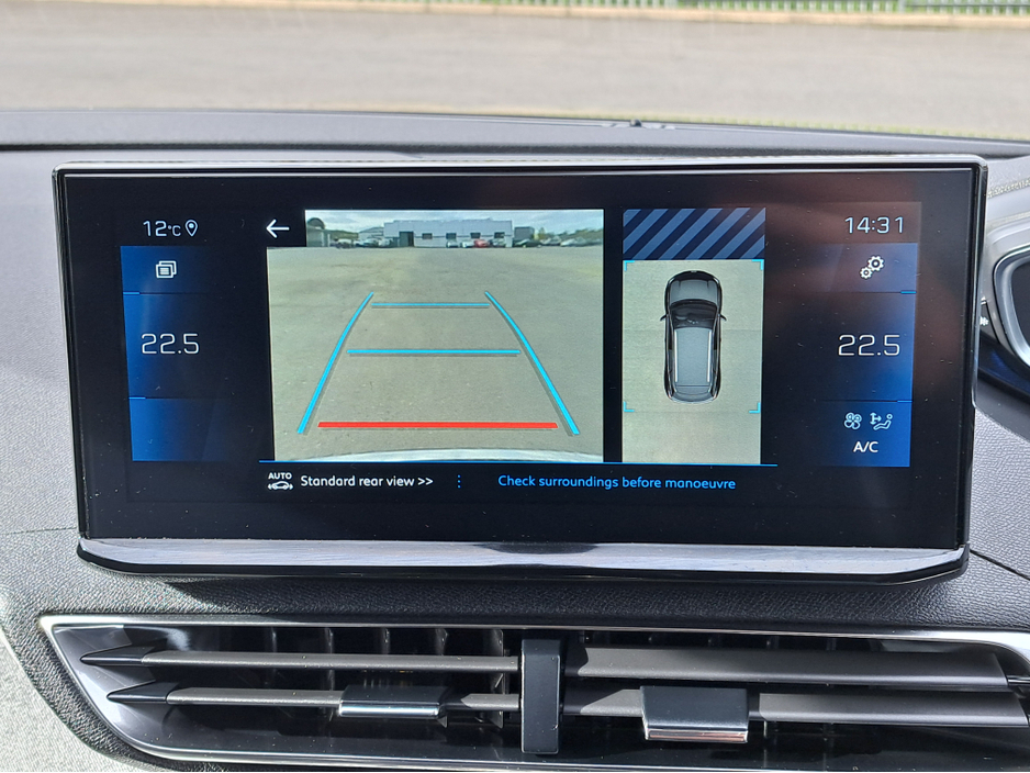 2022 Peugeot 3008 - image 25